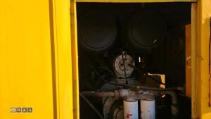 2000 INGERSOLL RAND 12/235 fast tow compressor c/w Caterpillar 3306 engine (s/n 890504) - 16