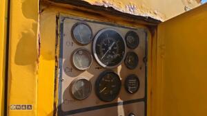 2000 INGERSOLL RAND 12/235 fast tow compressor c/w Caterpillar 3306 engine (s/n 890504) - 17