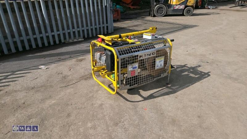2014 KING Coms cable winch (s/n KMKN1000EKT11741)