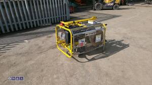 2014 KING Coms cable winch (s/n KMKN1000EKT11741)