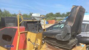 AMMANN DTV233 double drum roller - 9