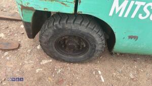 MITSUBISHI 1.5t gas forklift truck with duplex mast (inoperable) - 7