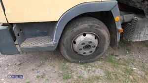 2000 IVECO FORD NEW CARGO 7.5t tipper (X651 WDH) (V5 & folder of service documents in office) - 10