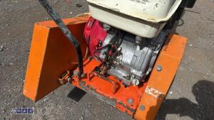 CLIPPER C99 petrol floor saw c/w dust suppression bottle - 3