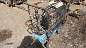 CLARKE petrol compressor - 4
