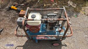 CLARKE petrol compressor - 7
