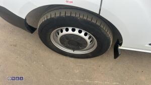 Ford transit custom - 13
