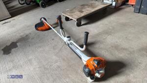 STIHL FS410 petrol strimmer (8381Y857)
