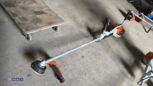 STIHL FS410 petrol strimmer (8381Y857) - 4