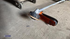 STIHL FS410 petrol strimmer (8381Y857) - 5