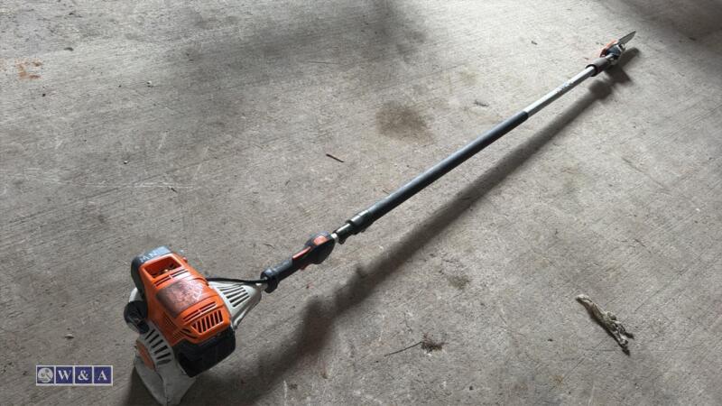 STIHL HT103 petrol pole pruner (8381A384)