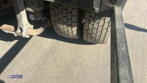 Iveco stralis 310 cheese wedge flat bed c/w pm crane - 14
