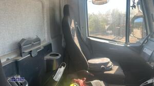 Iveco stralis 310 cheese wedge flat bed c/w pm crane - 34