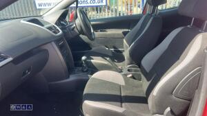 Peugeot 207 - 14