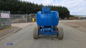 JLG lift - 8