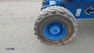 JLG lift - 9
