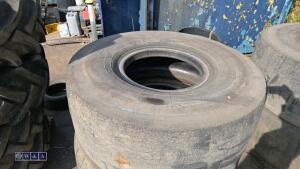 4 x loading shovel tyres (23.5 x 25) - 3