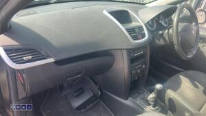 Peugeot 207 - 14