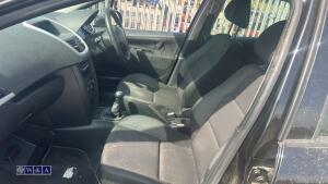Peugeot 207 - 15