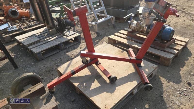 2 x engine stands