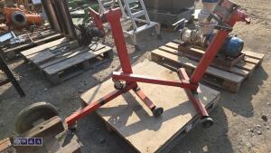 2 x engine stands