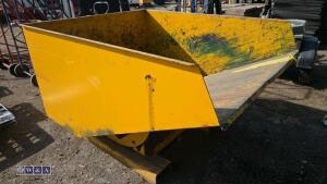 Tipping skip to suit forklift - 2