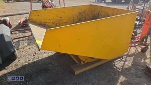 Tipping skip to suit forklift - 3