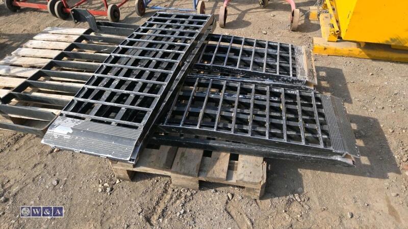 3 x folding ramps