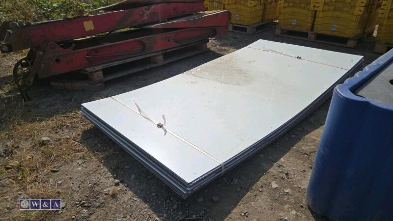 Quantity of aluminium composite sheets