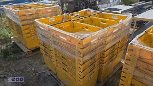 Quantity of heavy duty stacking boxes (approx 30) - 3