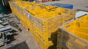 Quantity of heavy duty stacking boxes (approx 30) - 3