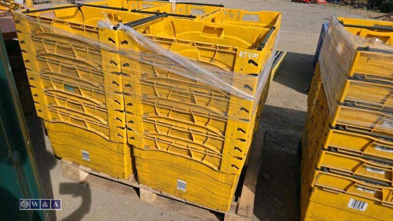 Quantity of heavy duty stacking boxes (approx 30)
