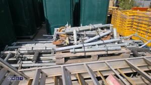 Scaffold tower (4 x pallets) - 6