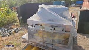 Crash barriers c/w legs - 3
