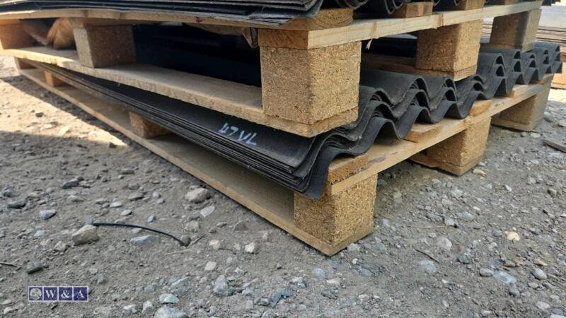 Quantity of fibre roofing sheets