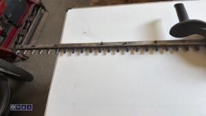 STIHL HS86R petrol hedge trimmer - 2