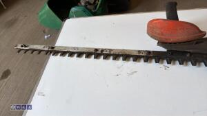 ECHO petrol hedge trimmer - 3