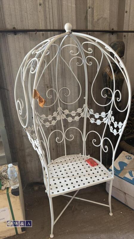Metal cage seat (white)
