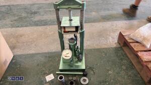 METASERV 240v mounting press c/w attachments