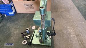 METASERV 240v mounting press c/w attachments - 6