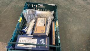 Tray of miscellaneous including RAWLPLUG accessories - 4