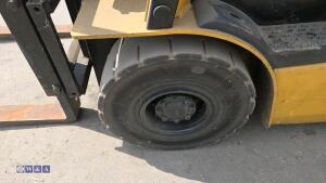 Caterpillar EP20K-PAC forklift - 9