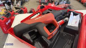 HILTI DX5 cordless nail gun c/w case (3343144) - 3