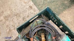 6 x MAKITA 110v grinders - 4