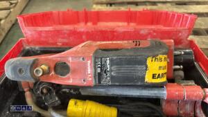 HILTI DDEC1 110v core drill c/w case - 3