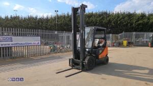 Doosan D25P-5 gas forklift