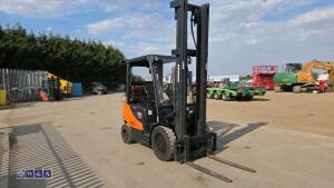 Doosan D25P-5 gas forklift - 7