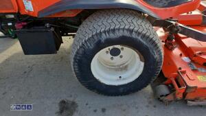 Kubota F3890 outfront mower - 12