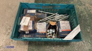 Tray of RAWL bolts - 3