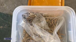 Tub of nails - 4
